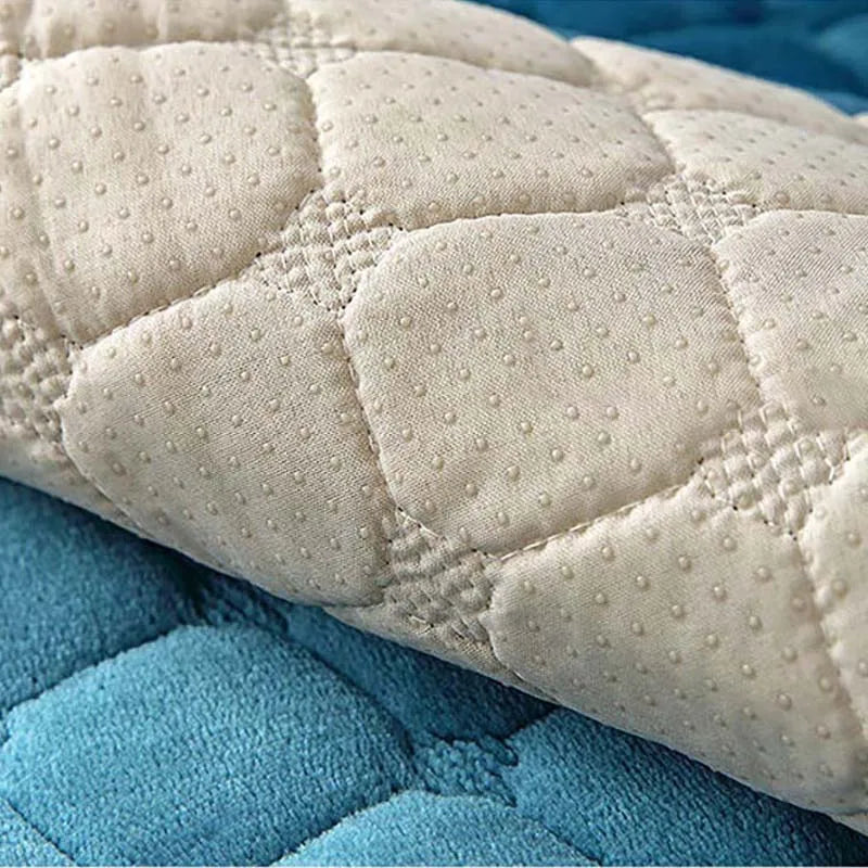 Lisslune | Cozy Soft Thick Plush Non-Slip Sofa Cover