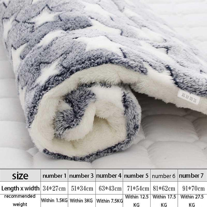 Lisslune | Plush Flannel Pet Bed for Ultimate Comfort for Dogs and Cats