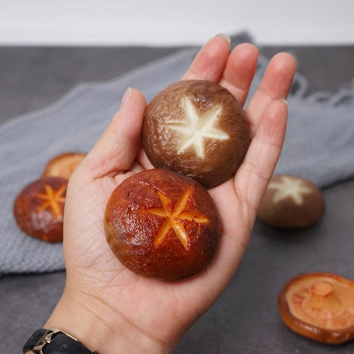 Lisslune | Charming Synthetic Mushroom Decor Collection - 6 Life-like Models for Home and Photography Enhancement