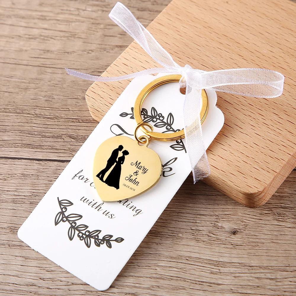 Lisslune | Personalized engraved heart-shaped keychain for weddings - Metal keepsake with names and dates