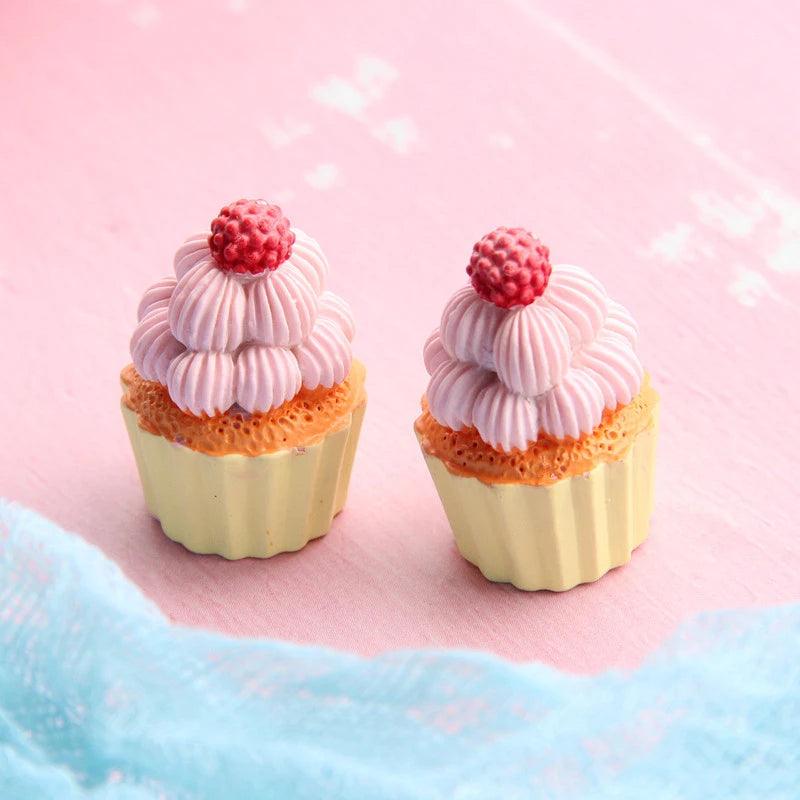 Lisslune | Kawaii 5-piece Miniature Strawberry Heart & Star Resin Cupcake Making Set