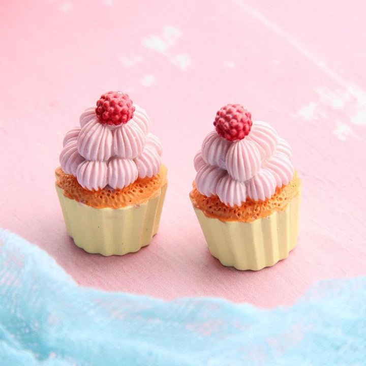 Lisslune | Kawaii 5-piece Miniature Strawberry Heart & Star Resin Cupcake Making Set