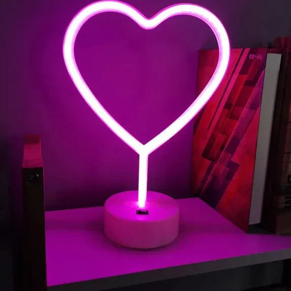 Lisslune | NeonGlow – Playful set with neon lights