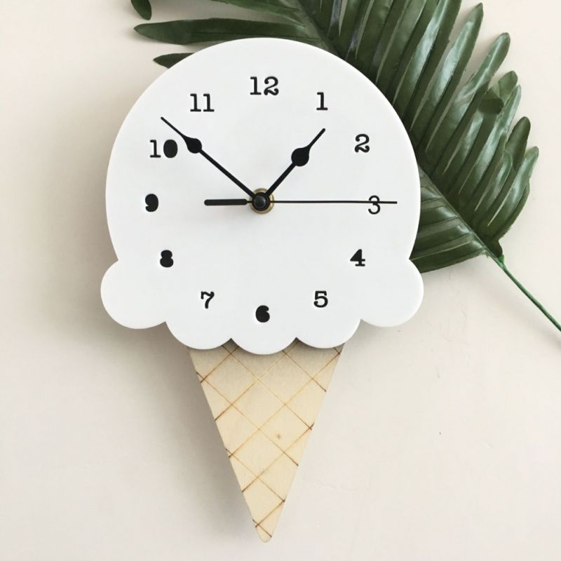 Lisslune | ChillTime - Is-inspired wall clocks for playful and fun spaces