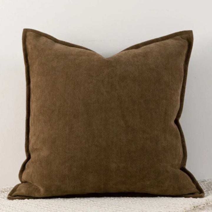 Lisslune | PureChenille - Elegant Cushion Cover for a Cozy Ambience
