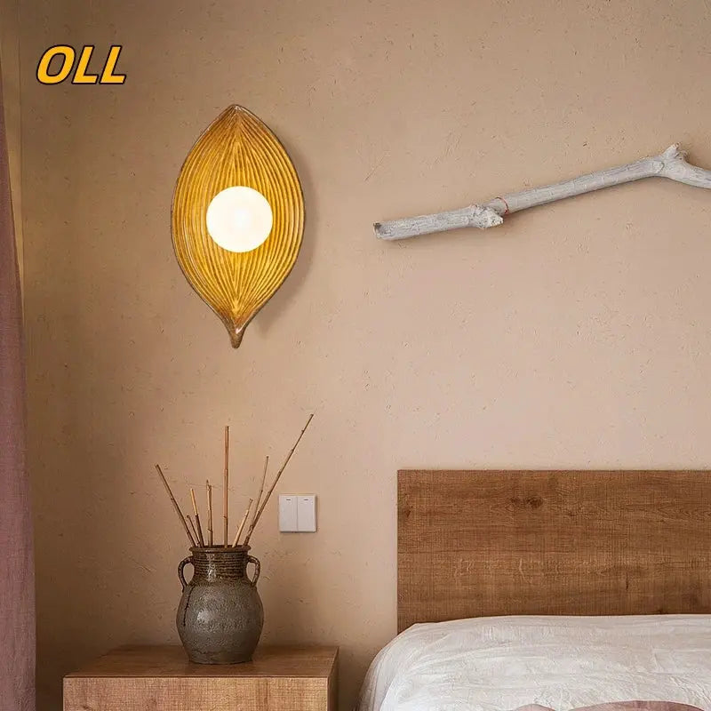 Lisslune | Wall lamp LED leaf gold Elegant