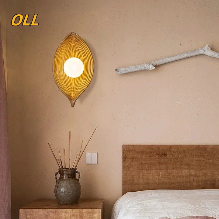 Lisslune | Wall lamp LED leaf gold Elegant
