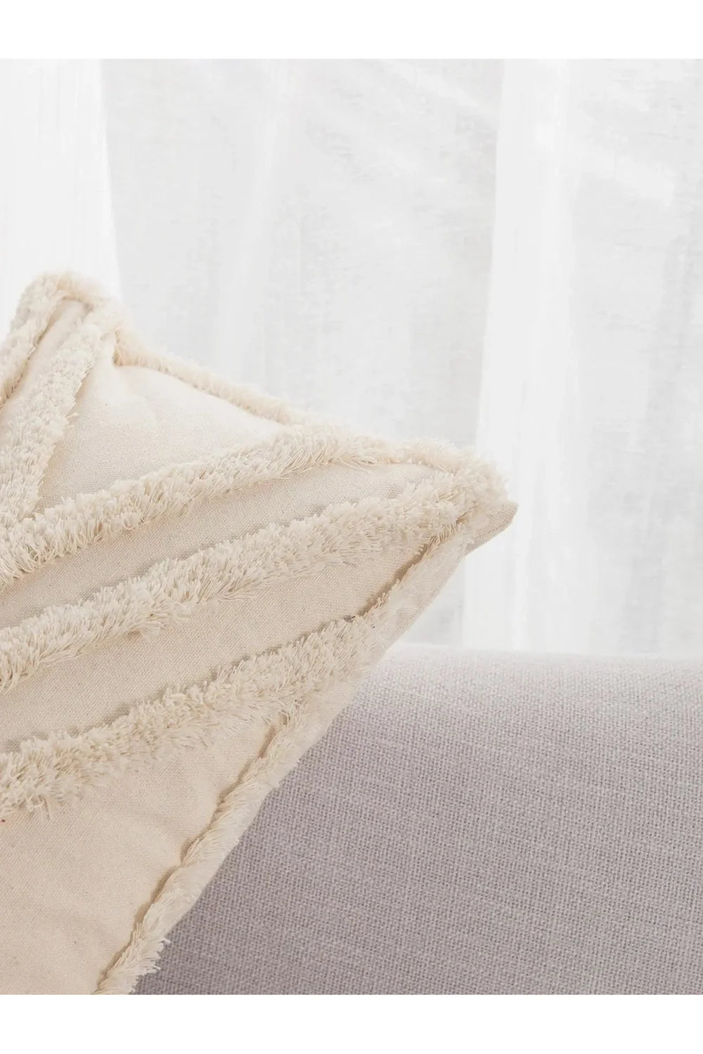 Lisslune | tufted Bohemian pillowcase