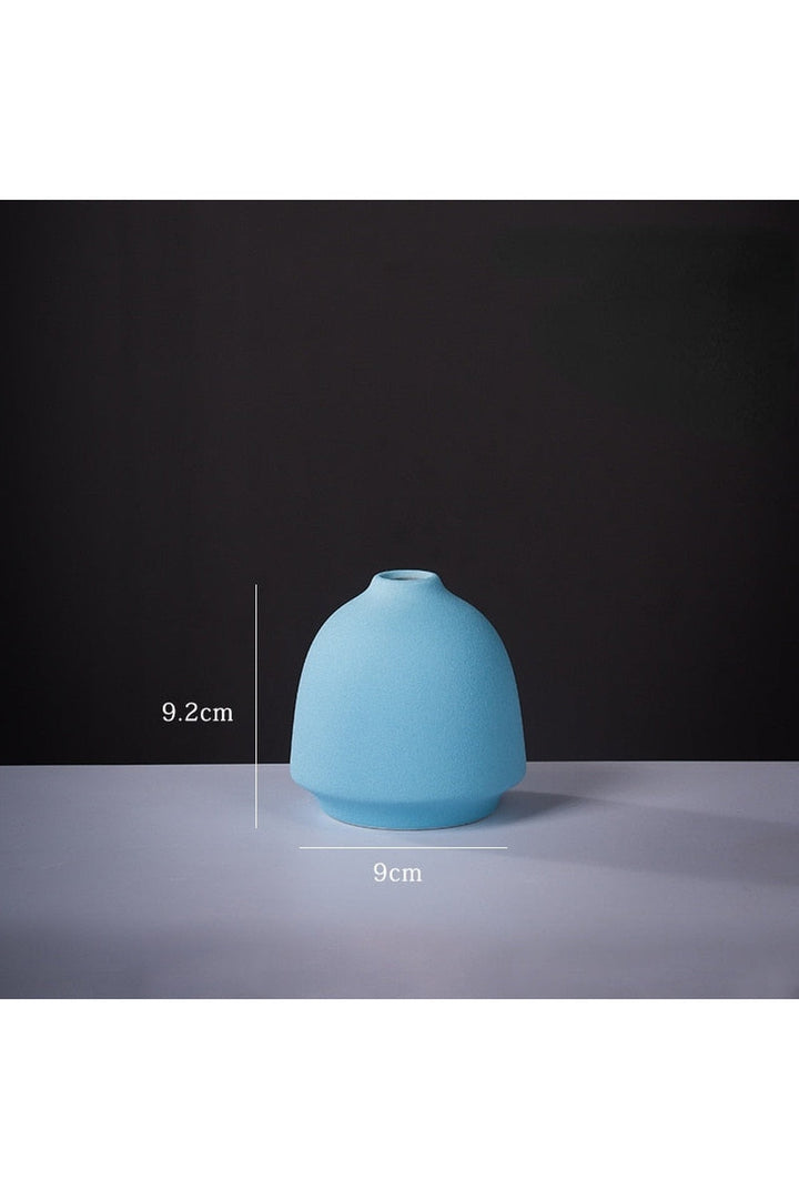 Lisslune | pastel-colored vases