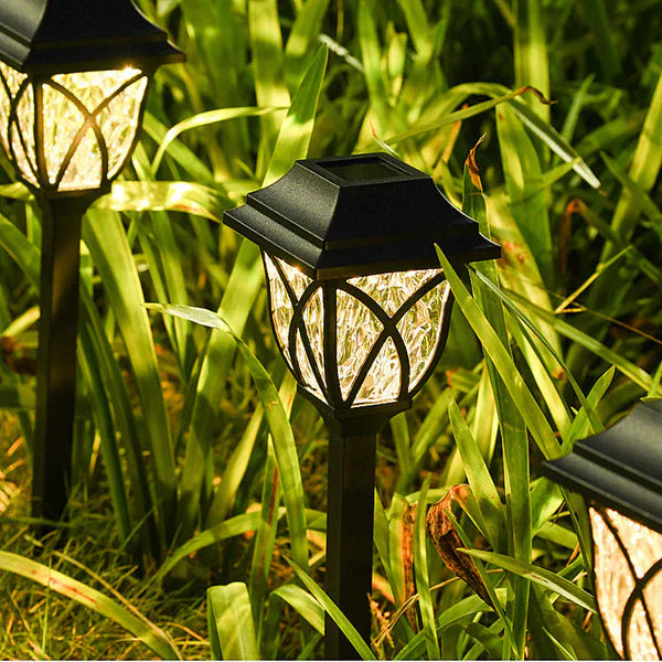 Lisslune | Solar Garden Lighting with Natural Charm – Elegant Lamps for Outdoor Use