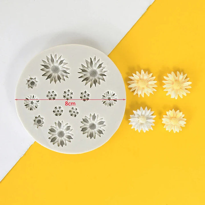 Rynx 3D Mini Daisy Silicone Mold Fondant Cake Decoration Tool Wedding Birthday Party Chocolate Candy Decor Pastry Baking Mold