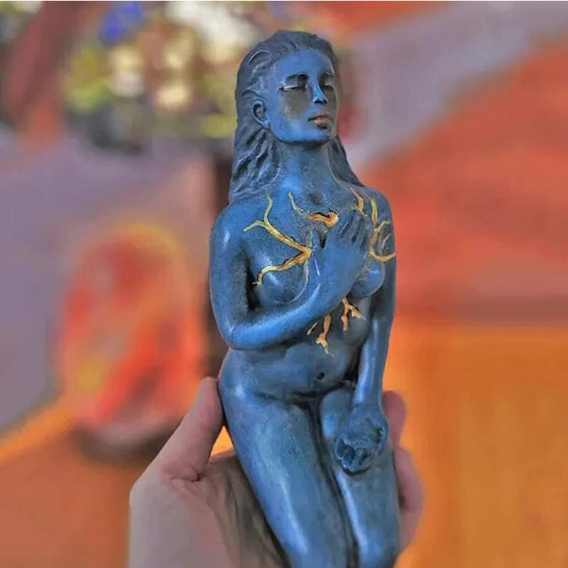 Lisslune | Healing Goddess Sculpture: Resin abstract