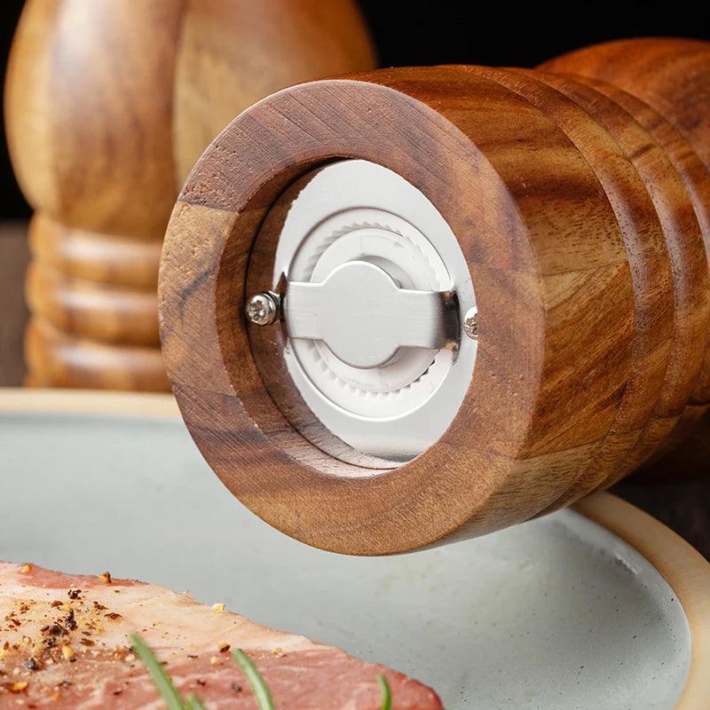 Lisslune | Elegant Acacia Wood Spice Mills - Enhance the Aesthetics of Your Kitchen