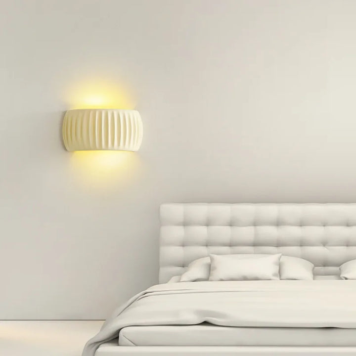 Lisslune | ResinGlow - Artistic Resin Wall Sconce