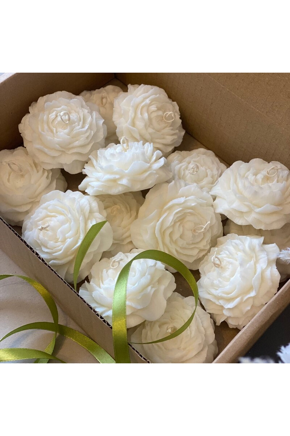 Lisslune | Rattan Flower Candle Shape