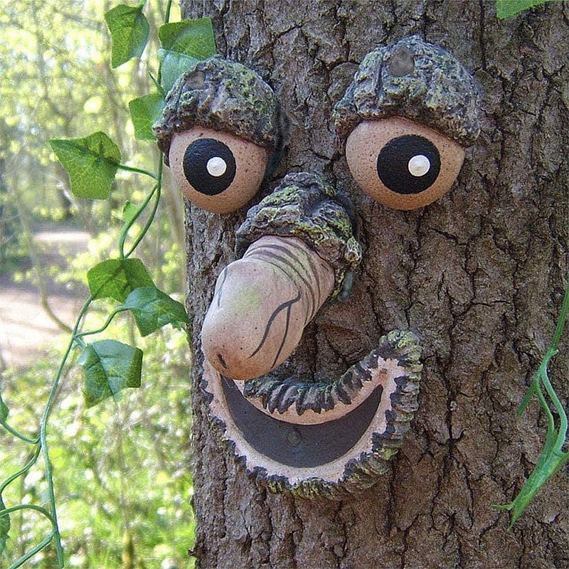 Lisslune | Funny garden decoration tree face old man