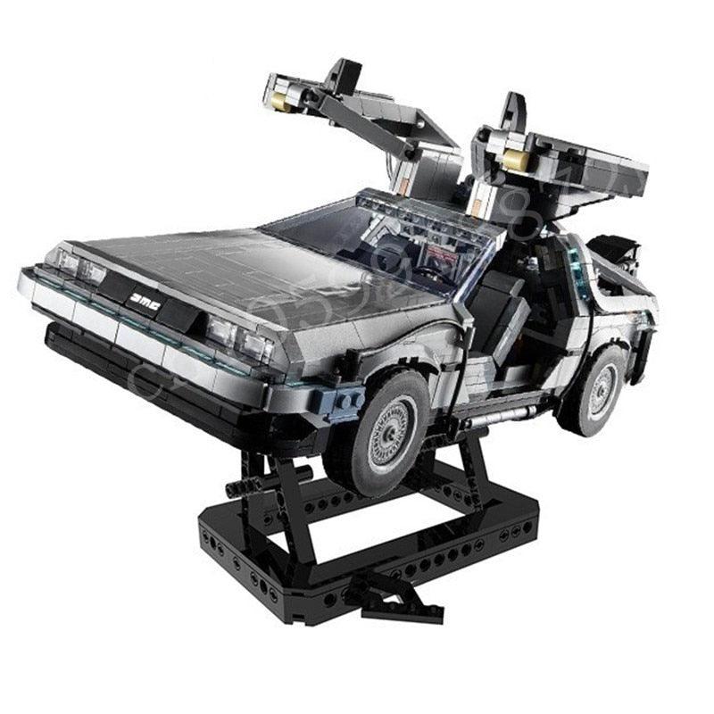 Lisslune | Delorean Time Machine Building Blocks Adventure Kit - 119-Piece Set