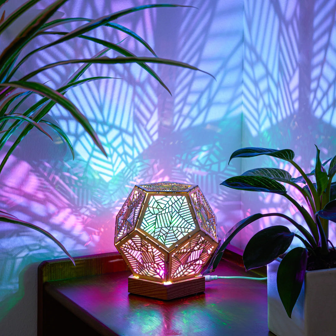 Lisslune | LED Farbiger Dodekaeder Nachtlicht Bohemian Polarstern Akzentlampe Projektor