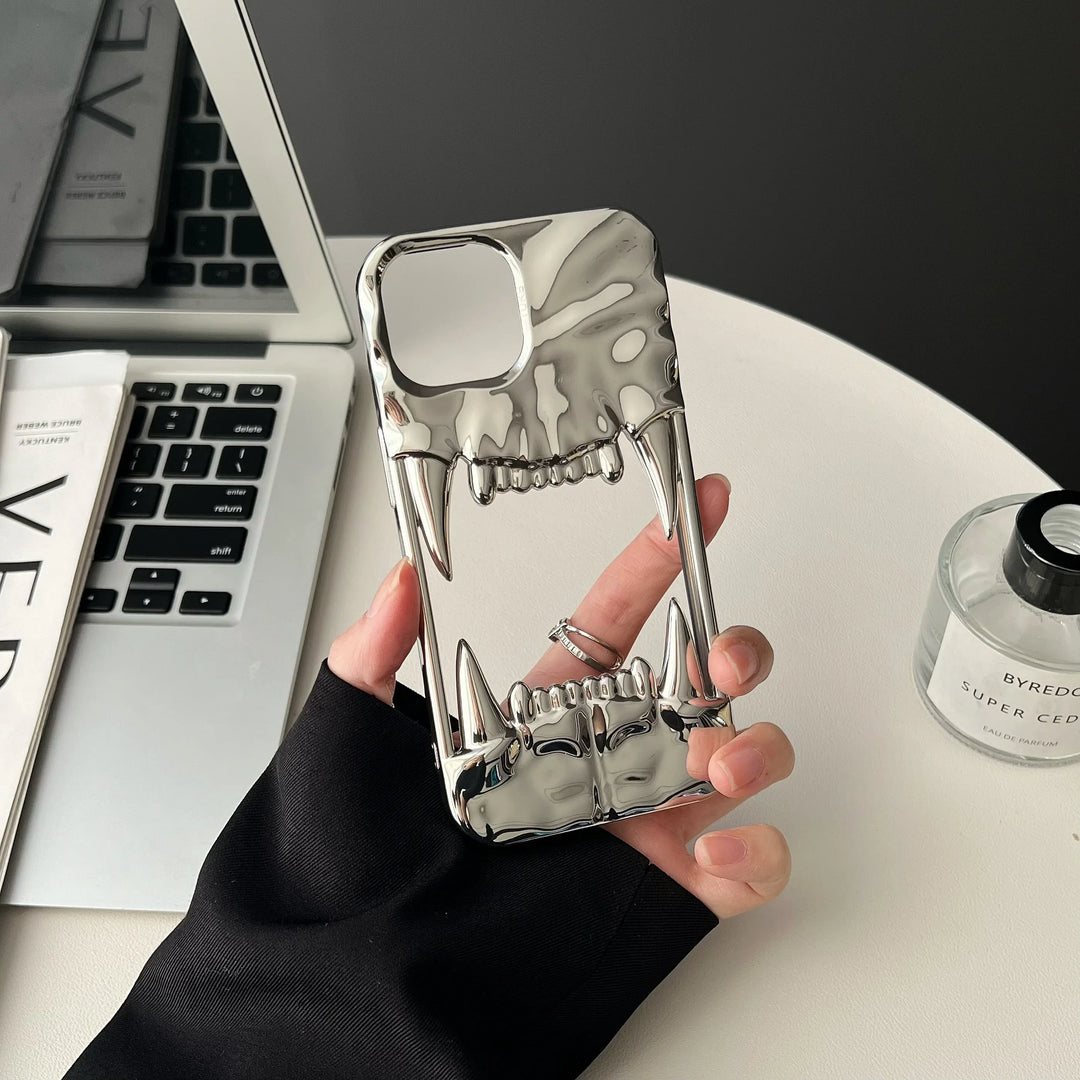 Lisslune | 3D Canine Tooth Hollow Wärmeableitende Handyhülle für iPhone 16 15 14 13 12 11 Pro Max Stoßfest elektroplattierte weiche Luxusabdeckung