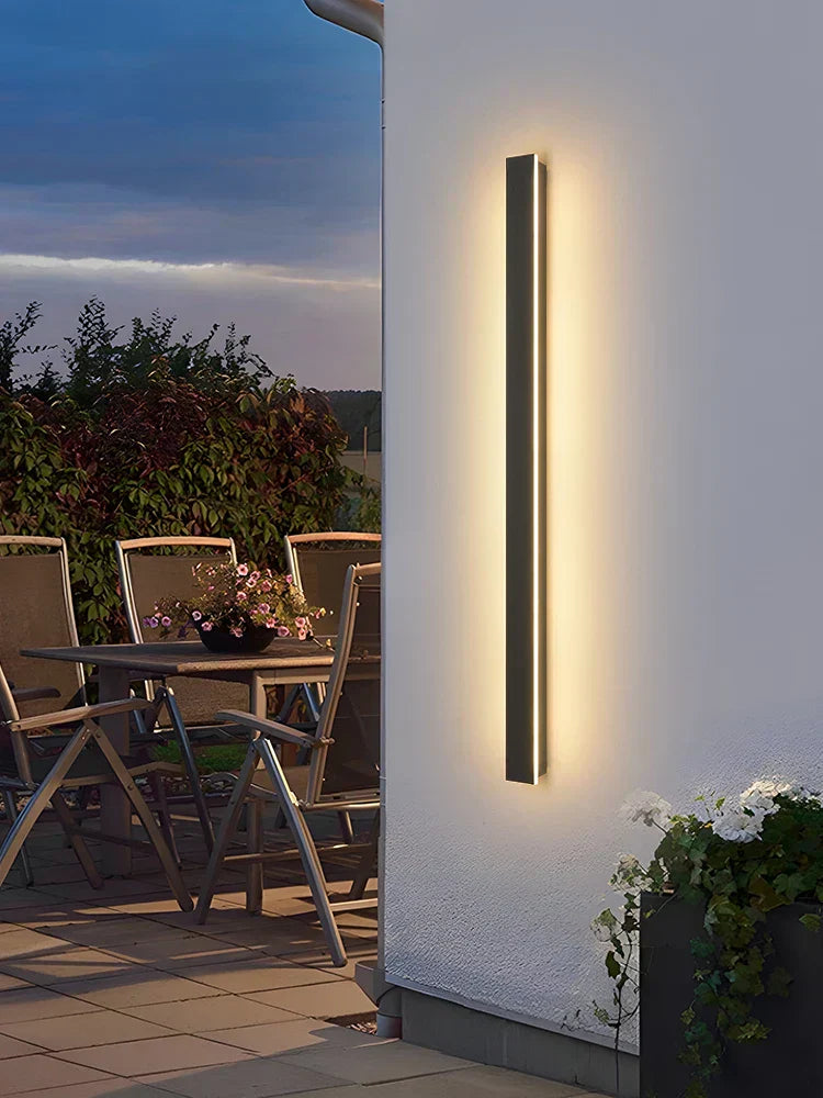 Lisslune | NeroEdge SleekLine Waterproof LED Wall Light – Modern Outdoor Lamp in Black