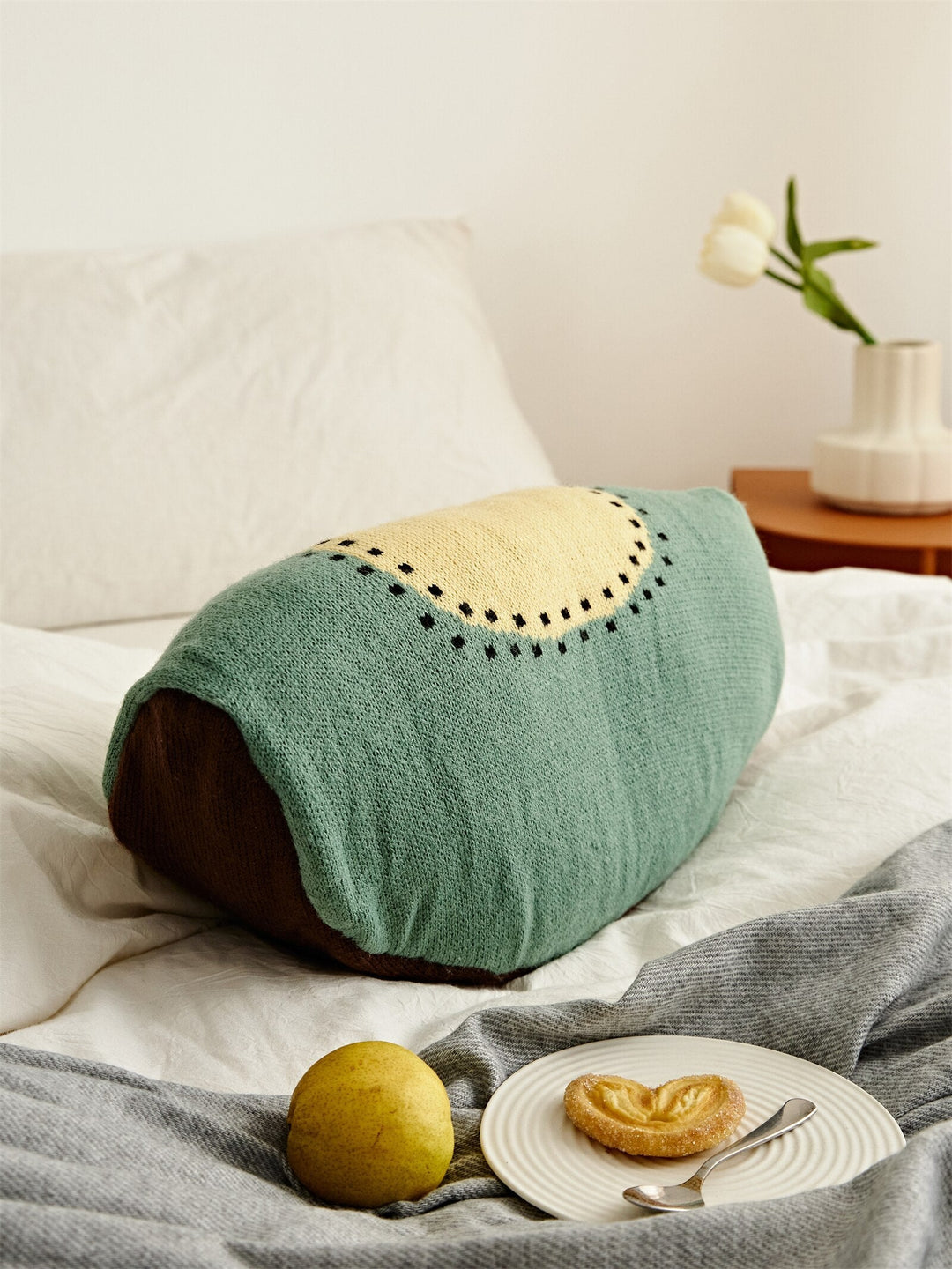 Lisslune | Fruit cushion