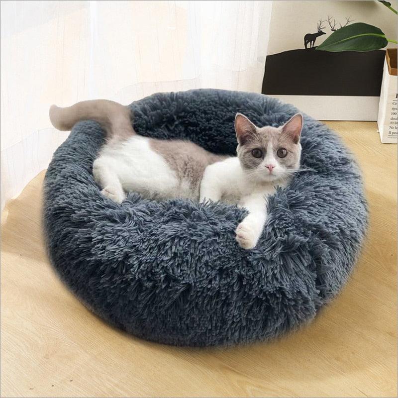 Lisslune | Luxury Plush Round Pet Bed - Cozy Retreat for Cats and Dogs