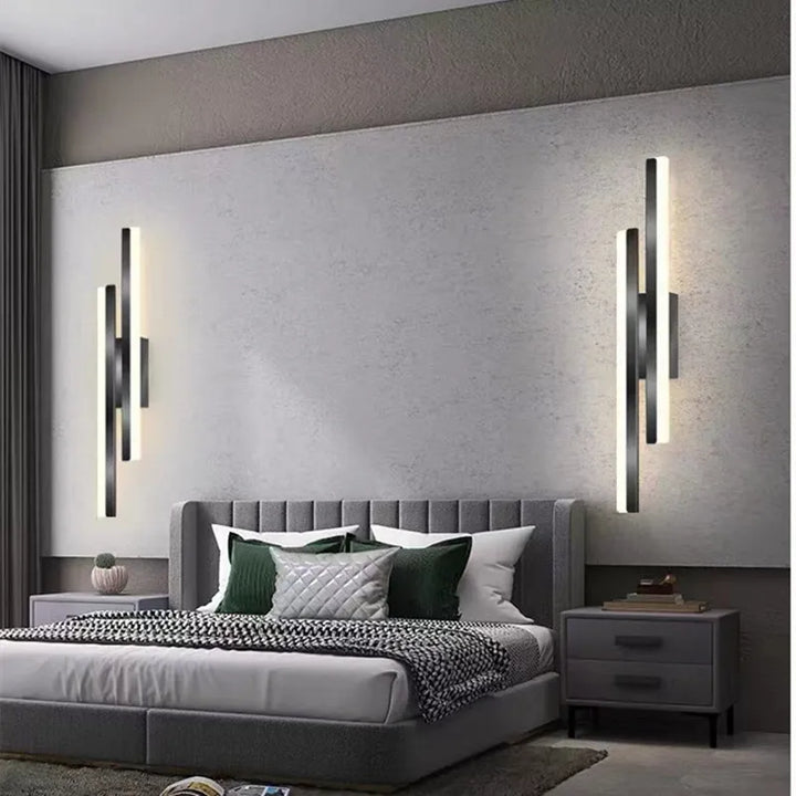 Lisslune | DoubliGlow | Minimalistic modern LED wall light