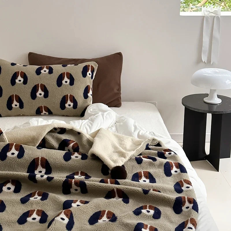 Rynx Selected High Quality Sheep Rollie Loop Fleece Warm Sofa Blanket Autumn Winter Fluffy Warmth Blankets for Bed Thickened Napping Blanket