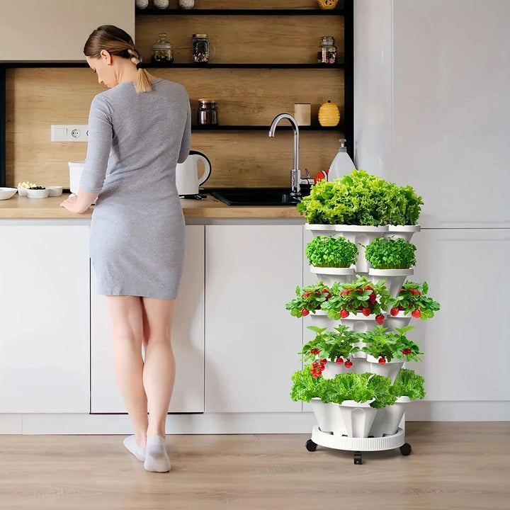Lisslune | Space-saving vertical herb tower with mobile roll function