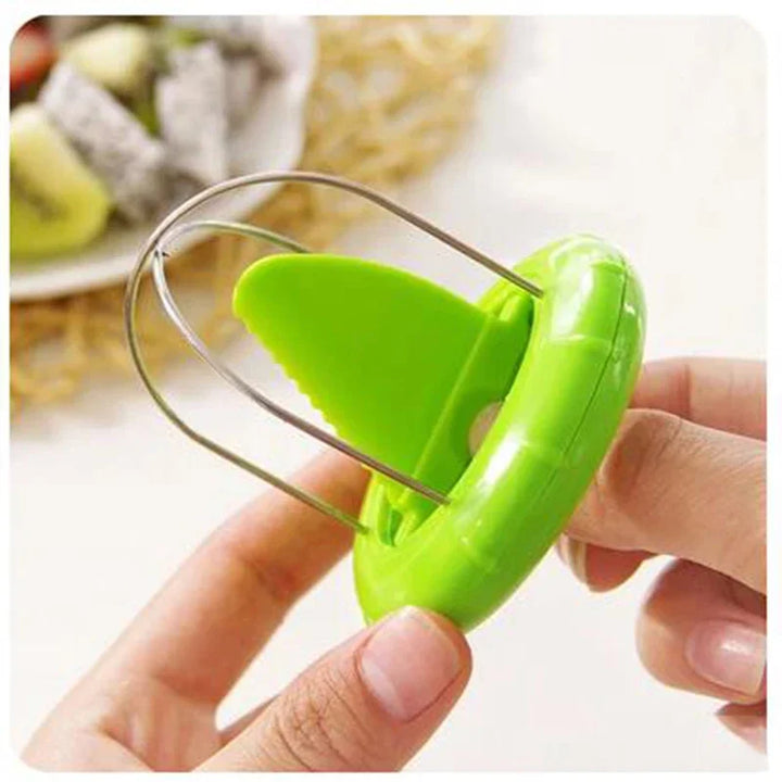 Lisslune | Fruit Lover Kiwi Cutter