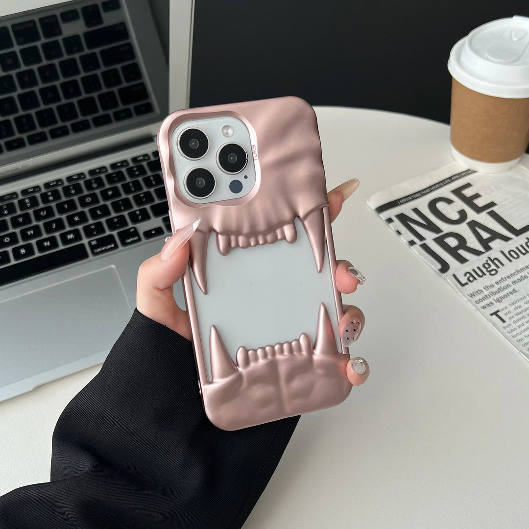 Lisslune | 3D Canine Tooth Hollow Wärmeableitende Handyhülle für iPhone 16 15 14 13 12 11 Pro Max Stoßfest elektroplattierte weiche Luxusabdeckung