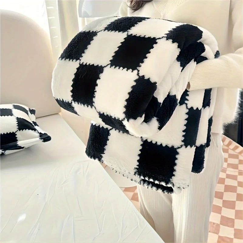 Rynx | Traditional Style Checkered Blanket Flannel Home Blanket Bedspread Plush Double-Sided Summer Air Conditioning Throw Blanket
