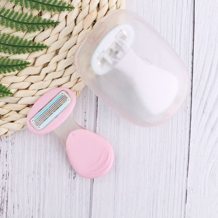 Lisslune | Compact 4-Blade Razor with Travel Case for Smooth Skin