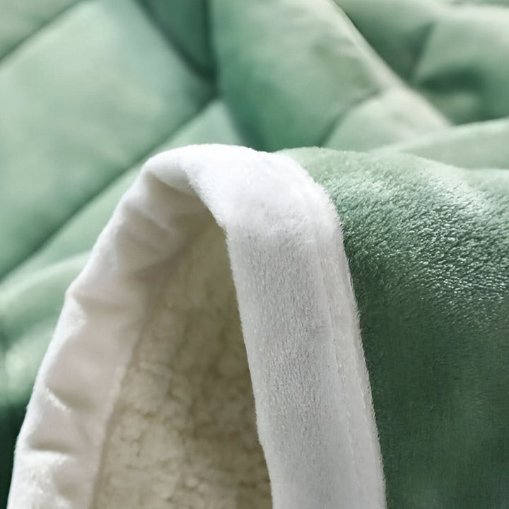Lisslune | VELVAMOR - Premium Velvet Blanket