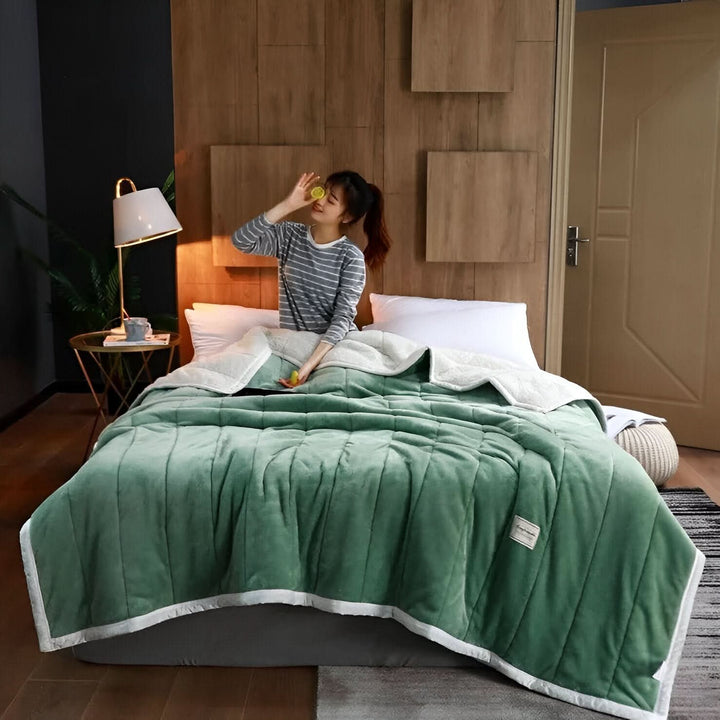 Lisslune | VELVAMOR - Premium Velvet Blanket