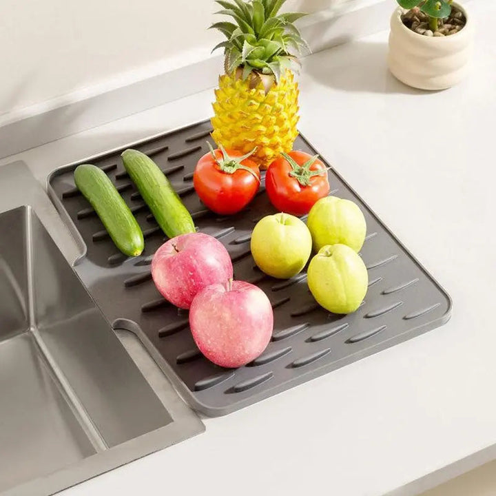 Lisslune | Flexible BPA-free Silicone Drying Mat with Heat Protection – 36×30 cm