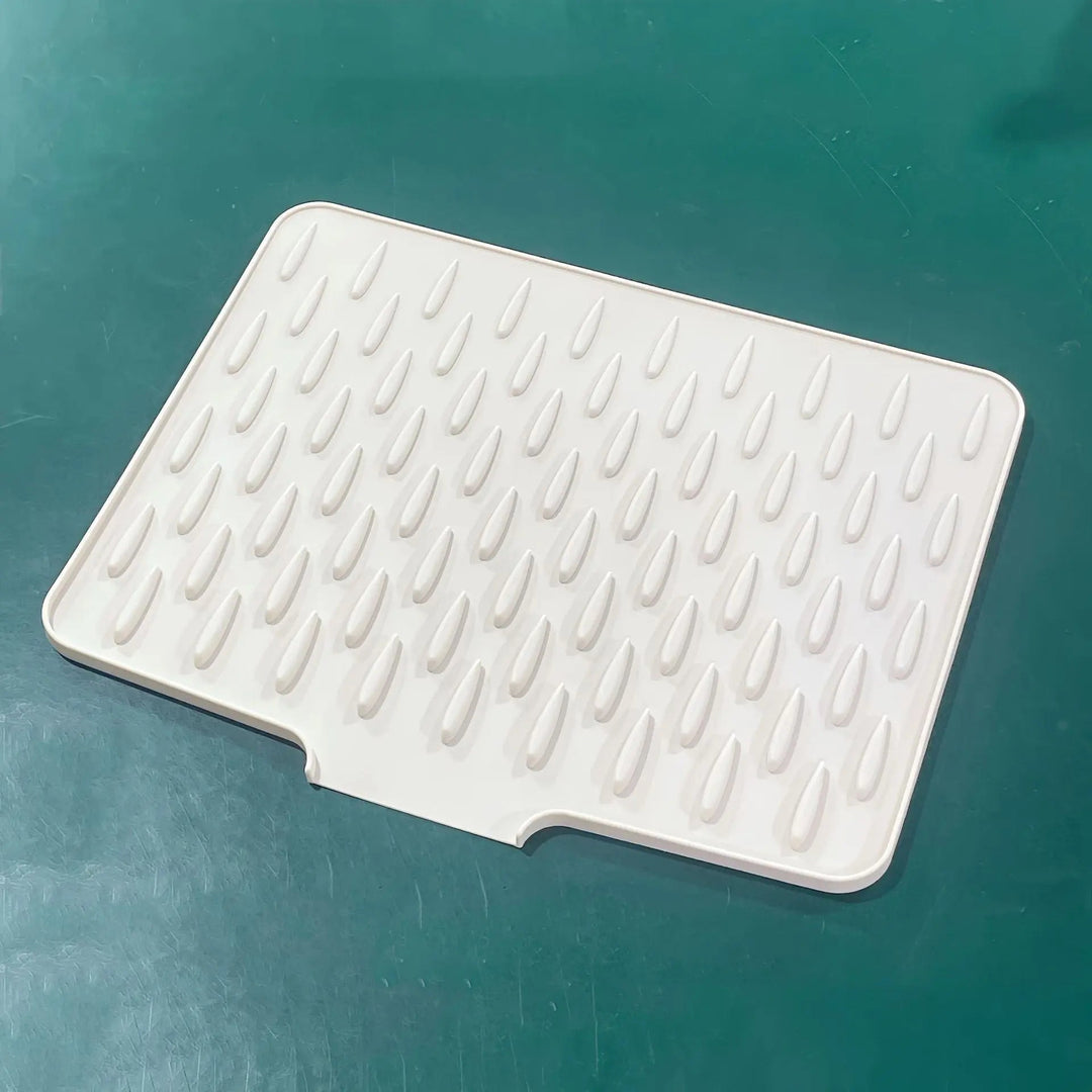 Lisslune | Flexible BPA-free Silicone Drying Mat with Heat Protection – 36×30 cm