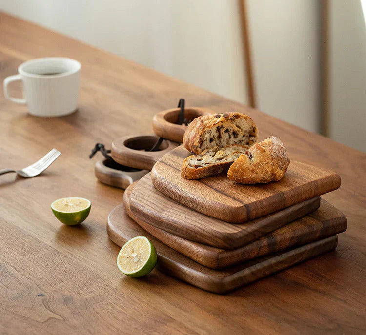 Lisslune | NutriCraft – Luxurious walnut cutting board with double-sided functionality for kitchen and presentation