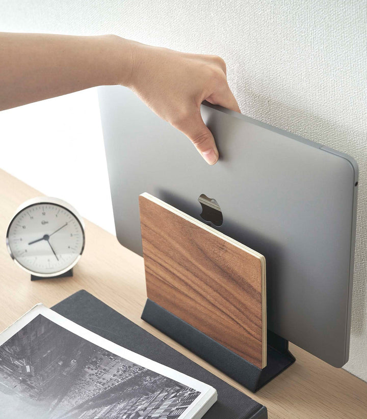 Lisslune | Slim Laptop Stand - Steel + Wood