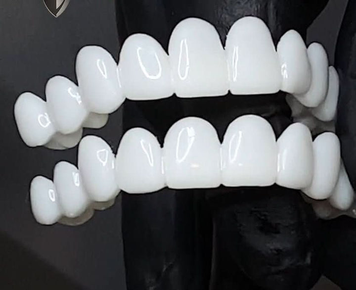 Lisslune | Customizable Dental Prosthesis with Dental Lenses