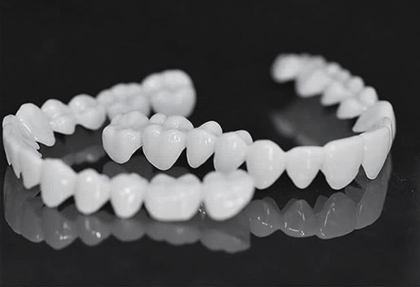 Lisslune | Customizable Dental Prosthesis with Dental Lenses