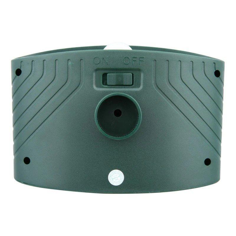 Lisslune | Solar Powered Ultrasonic Rabbit Repeller with Flashing Light – Effective Pest Control for Gardens and Yards