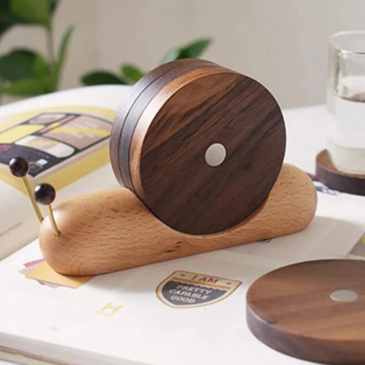 Lisslune | Elegant Scandinavian Walnut Coasters – Stylish & Durable Table Protection