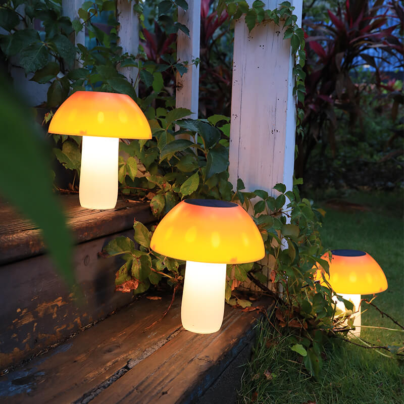 Lisslune | GlowShroom - Solar Garden Lantern