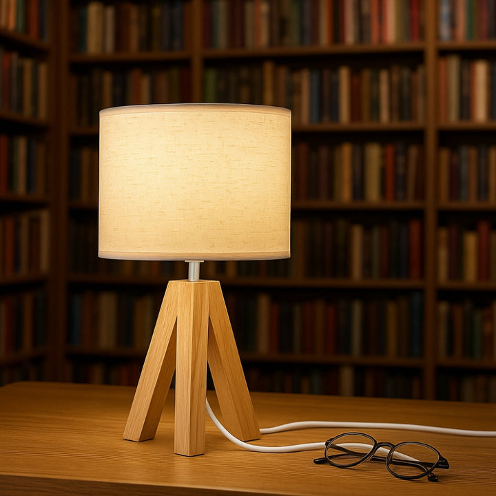 Lisslune | Solara Minimalist Tripod Table Lamp