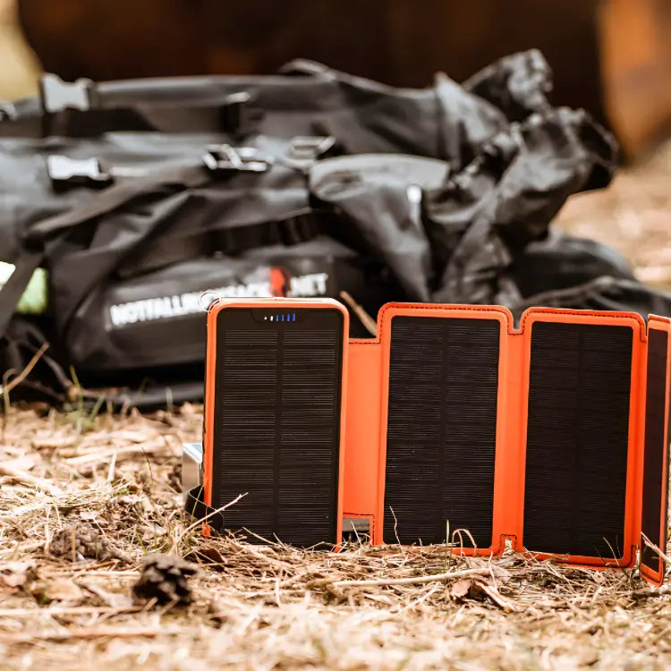 Lisslune | SolarCharge™ | High-Capacity Solar Power Bank for Ultimate Freedom