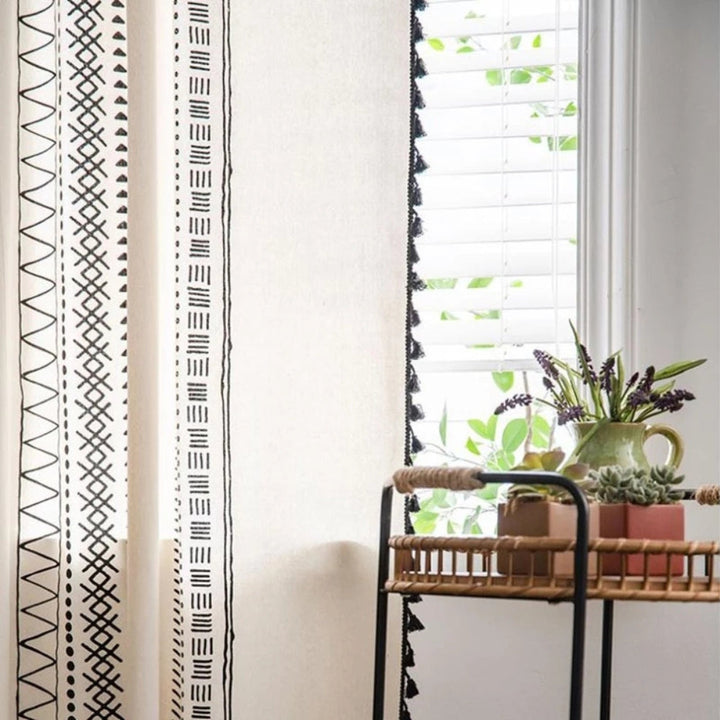 Lisslune | Solstice Loom Artisan Tassel Curtain