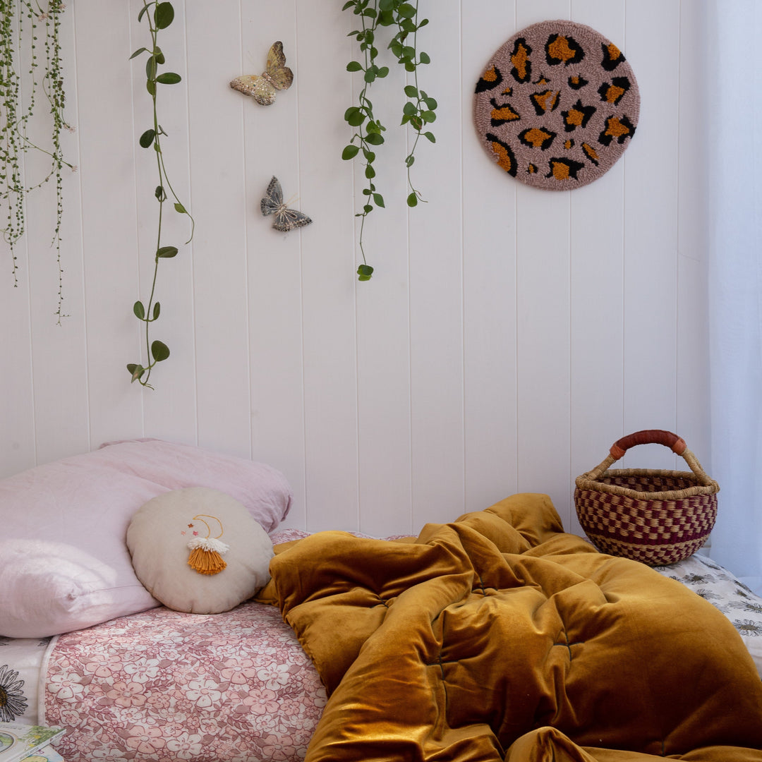 Lisslune | Vintage Floral - Bedwetting Protection Mat