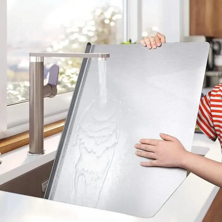Lisslune | SliceGrip Stainless Steel Cutting Board with Spill Guard