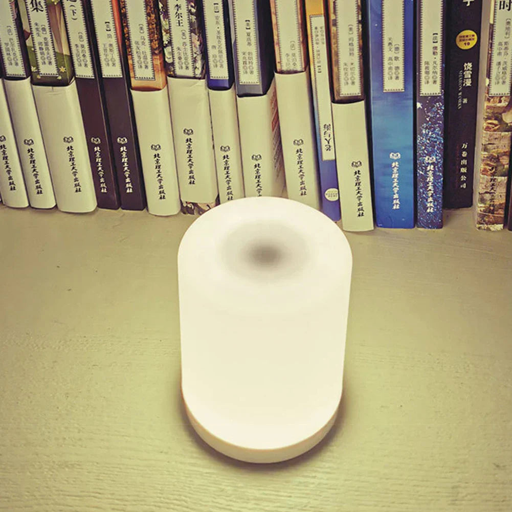 Lisslune | Dimmable LED table lamp with USB connection for flexible light